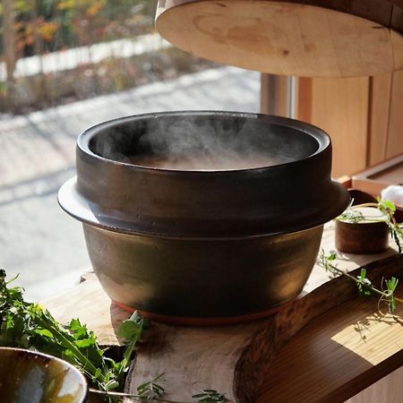 禅坊 靖寧 Zenbo Seinei Hotel Awaji Exterior foto